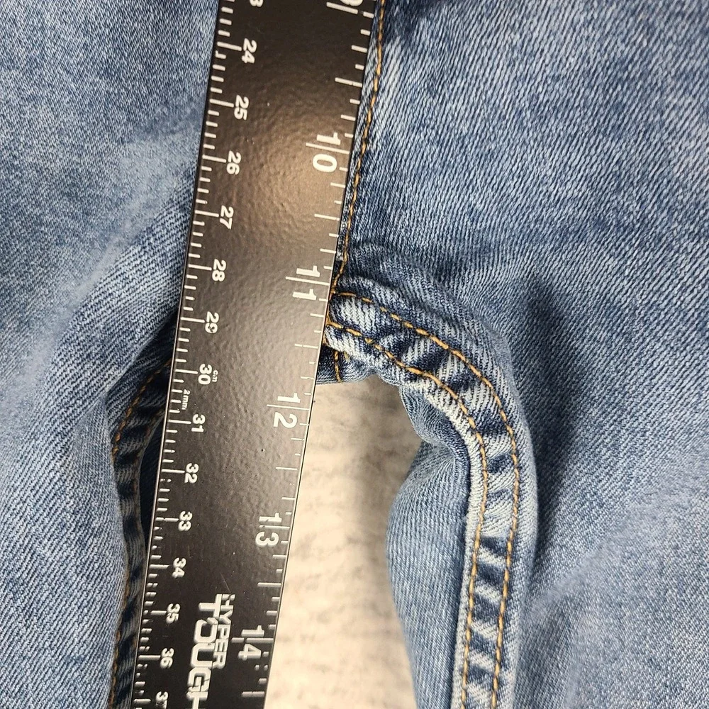Levi's 505 Jeans Mens 36x32 Blue Regular Fit Straight Leg Medium Wash Denim